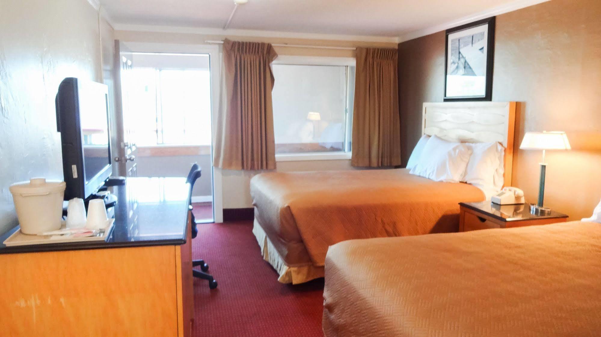 Eastern Inn Bourne Luaran gambar